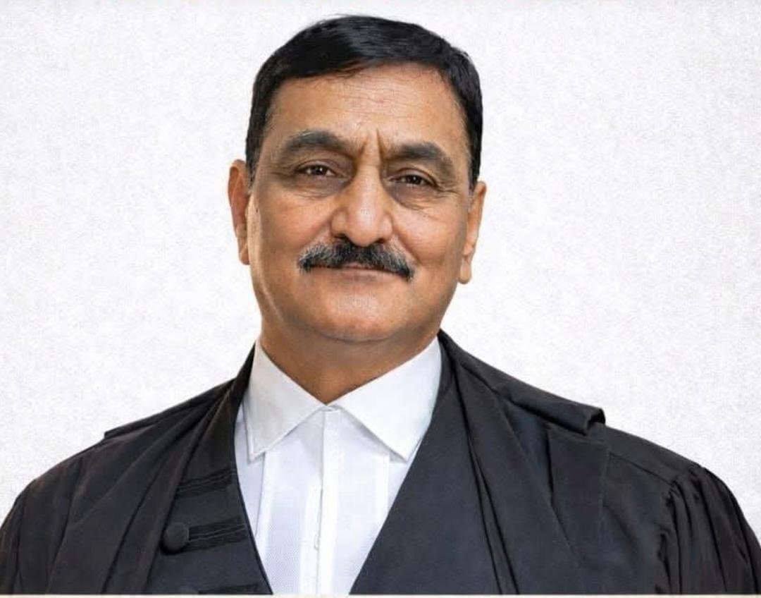 Sh. Sanjeev Bhushan